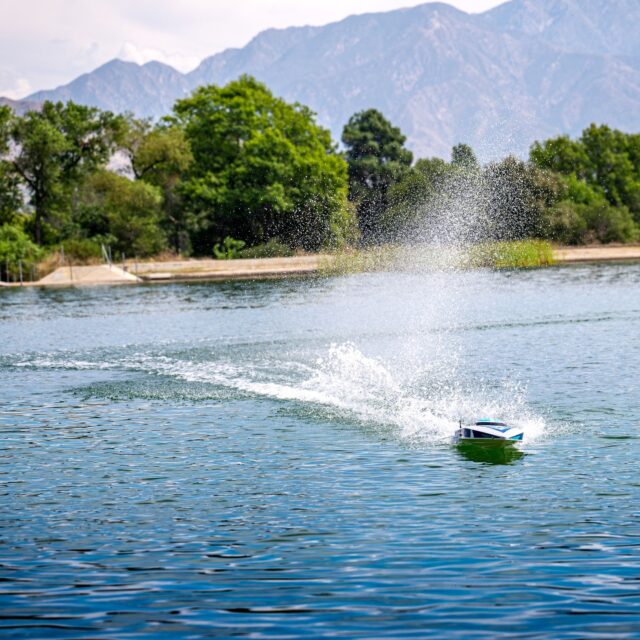 Got tired of taking the train, so I took a boat.

Attempt #2 to see if @nikonusa notices me.

🌊 For those interested: Pro Boat Sonicwake V2 36" RTR RC 🚣‍♀️

#LosAngeles #LA #Nikon #NikonPhotography #Z8 #Dam #notalake #RCBoat #SonicWave #rtr #ProBoat #RTRRCBoat